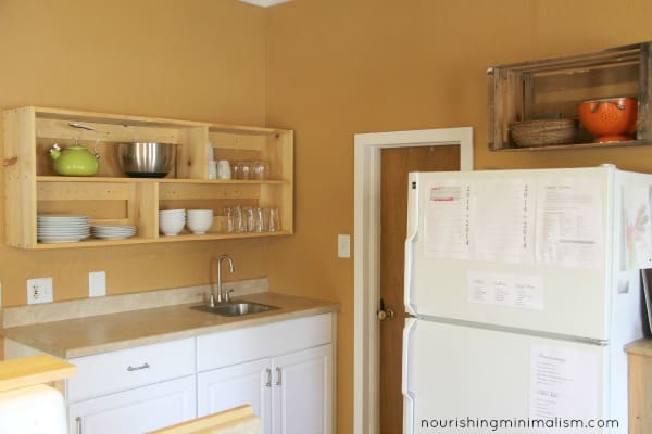 Minimalist living  Tips for Organizing a Small Kitchen - Lemon